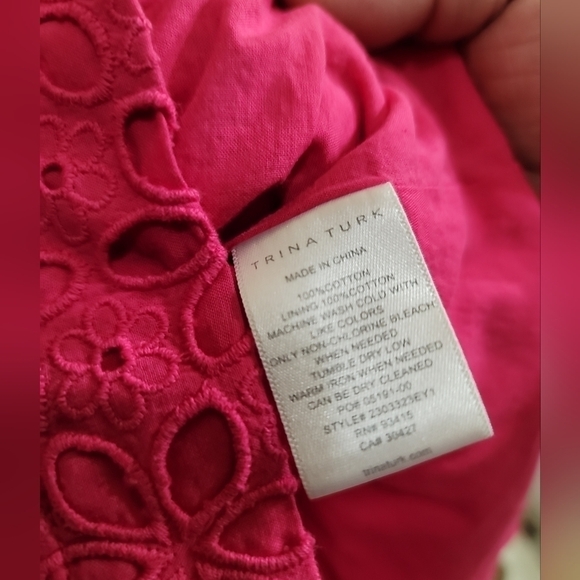 Trina Turk Grazia Dress in Passion Pink 2 Eyelet Lace Unlined Sleeves Cotton - Picture 9 of 9